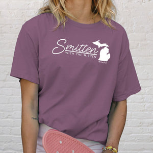 "Smitten With The Mitten" Relaxed Fit Stonewashed T-Shirt